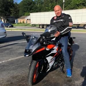 Meet your Posher, Jorge